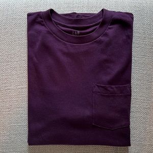 Gap Short Sleeve Pocket T-Shirt in Grape